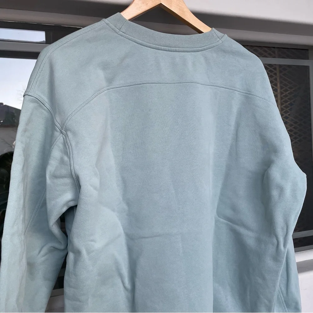SOLD LULULEMON Perfectly Oversized Crew Blue Cast Size 2/4 - Picture 6 of 7